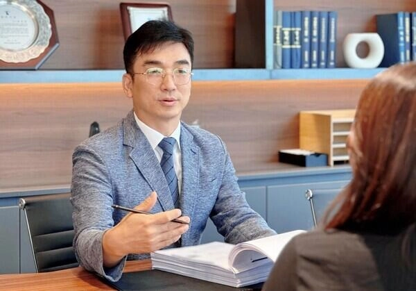 카촬죄 등 디지털 성범죄 피해 법적 조력받아 조치 취해야